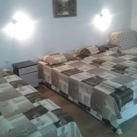 Dom Kostovi Penzion *